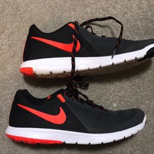 Nike running flex experience orange 13